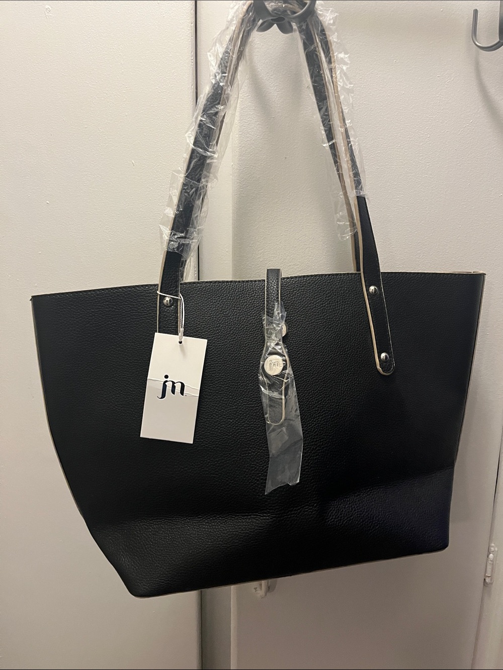 JN Black Pebbled Tote with Contrast Trim